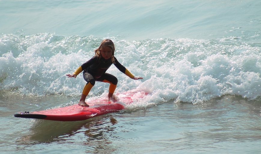 surf camp portugal